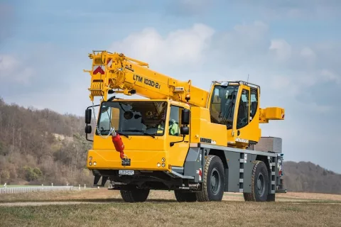 Автокран Liebherr LTM 1030-2.1 35 т