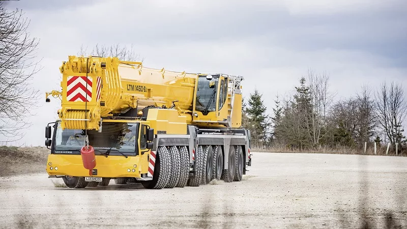 Автокран Liebherr LTM 1450-8.1 450 т
