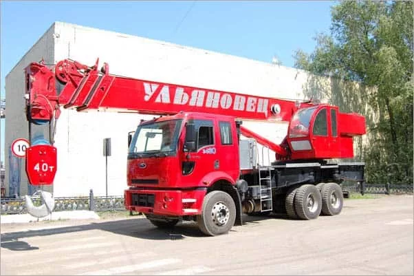 Автокран Ульяновец 40 т