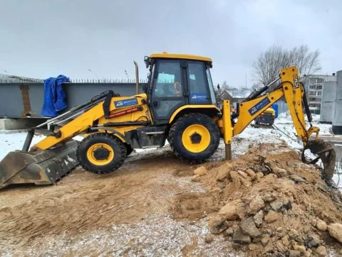 Экскаватор-погрузчик JCB 3CX
