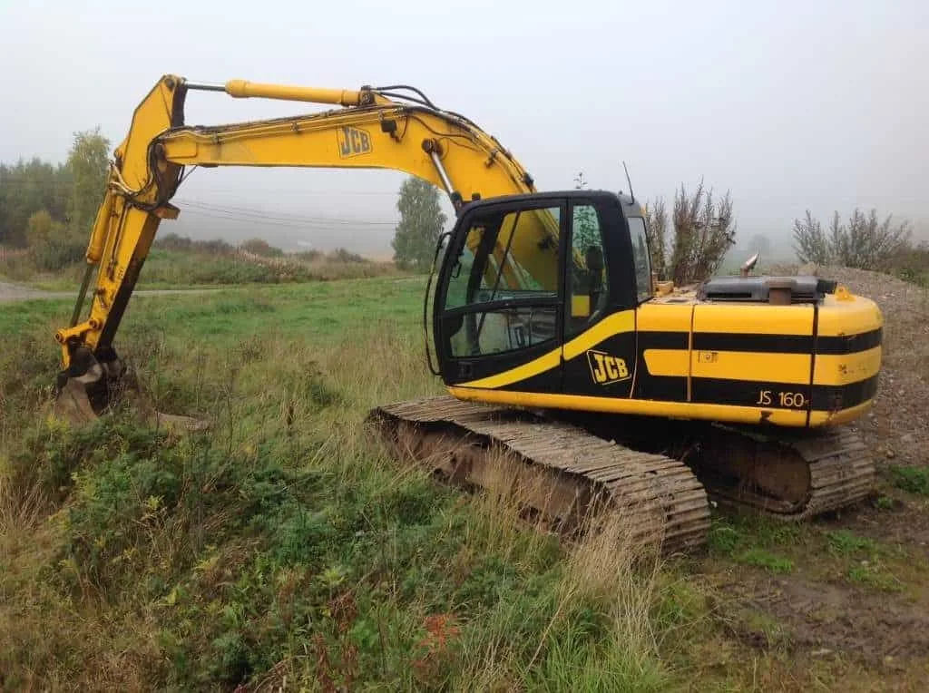 Гусеничный экскаватор JCB JS 160