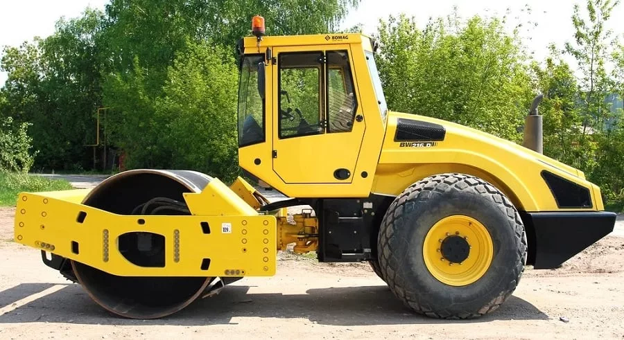 Каток Bomag BW 216 D-4 15,7 т