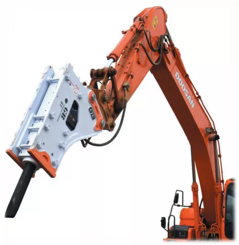 Колесный экскаватор с гидромолотом DOOSAN DX55W