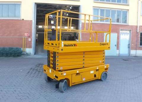 Ножничный подъёмник Haulotte Compact 14
