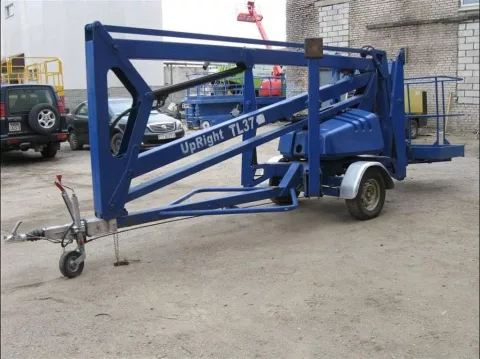 Прицепной подъёмник UpRight TL37